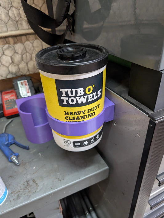 Magnetic Tub O Towels Holder